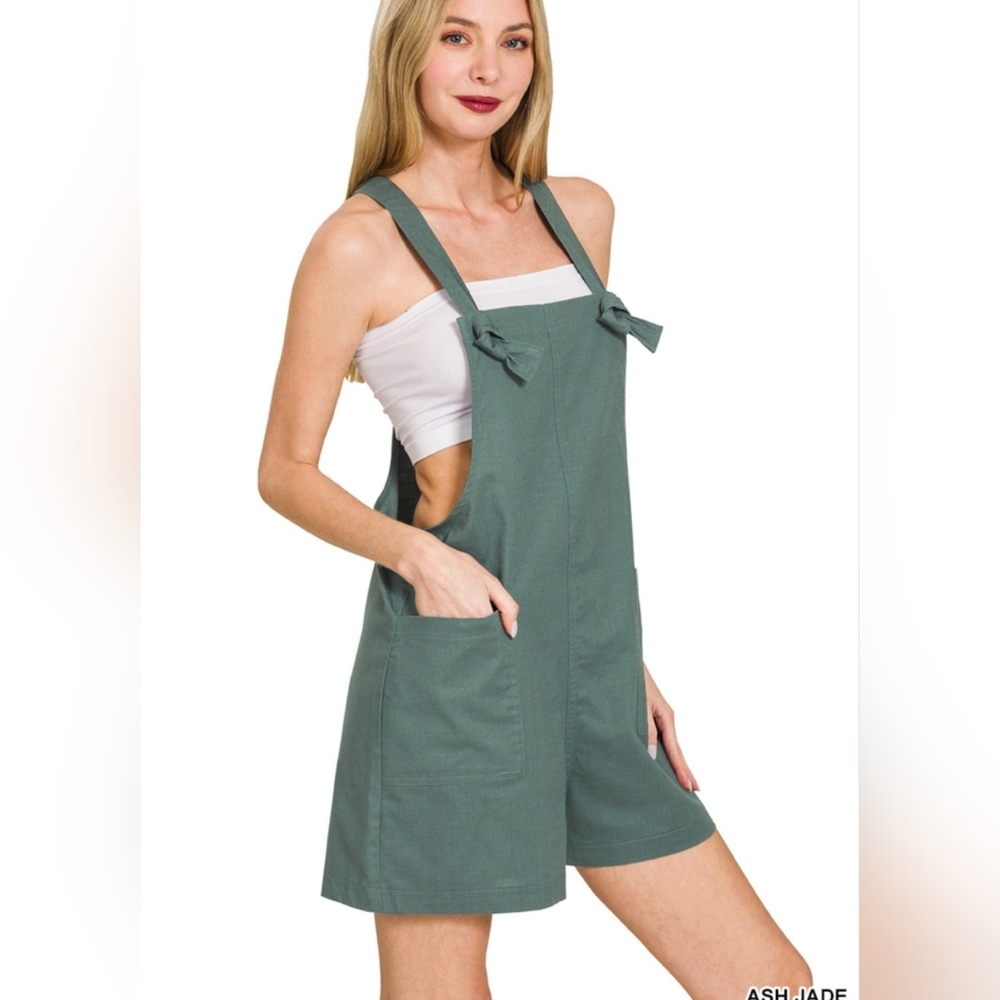 Z114 NWT Zenana Ash Jade Woven Adjustable Knot Strap Romper Pockets Sm Md Lg